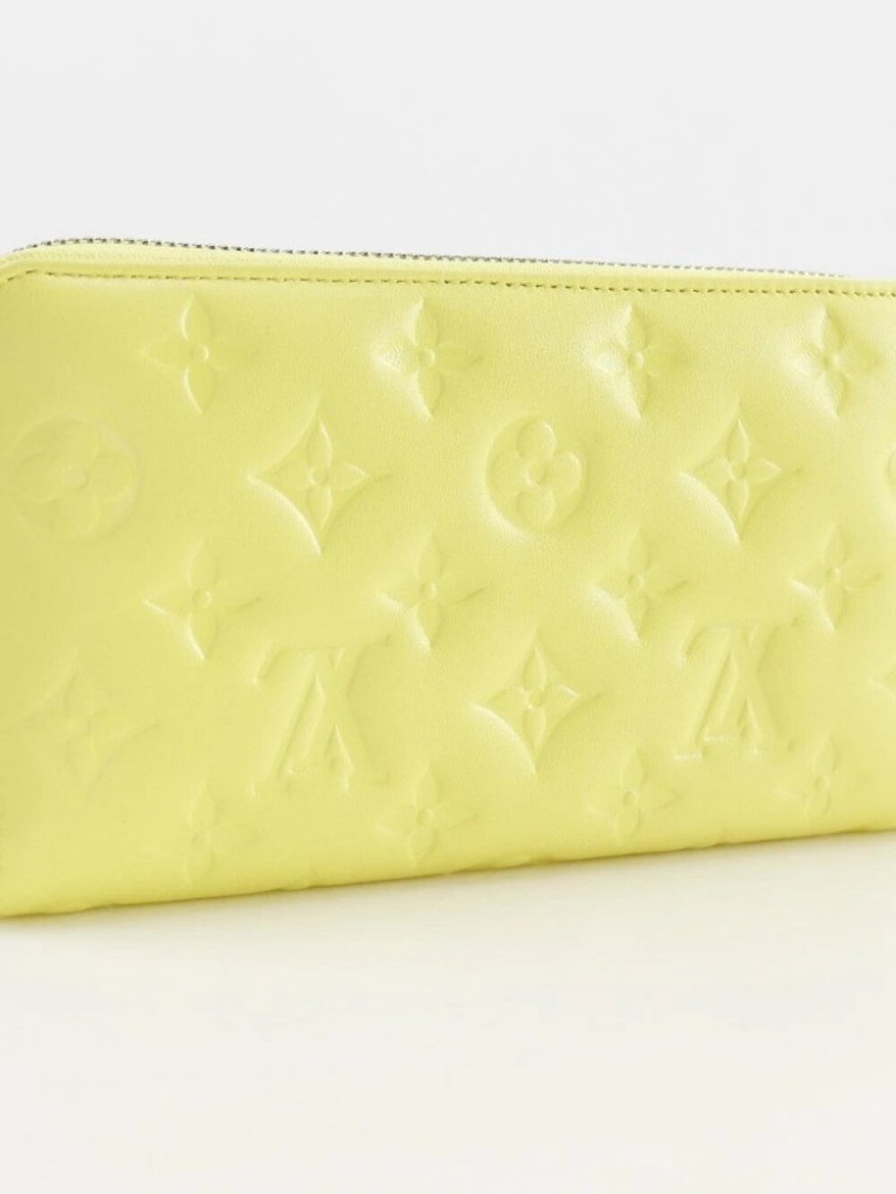 LOUIS VUITTON Zippy wallet Purse M83104 Kussan Smiley Yellow yellow - Picture 3 of 12
